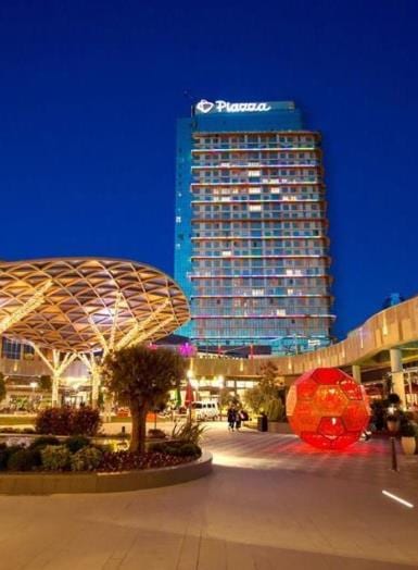 Bussiness and Living Centre